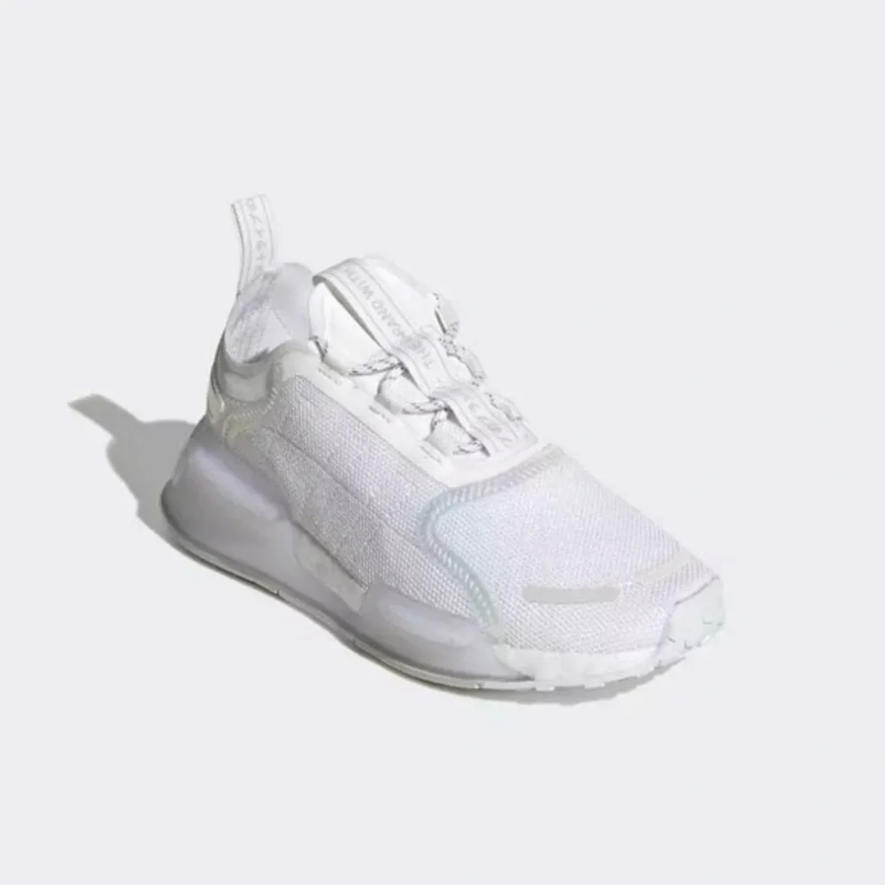 NIB. ADIDAS Big Kids NMD V3 J Shoes